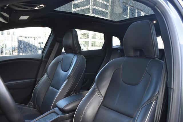 Volvo V40 1.5 T3 Polar+ Sport | Standkachel | Elek bedienbare stoelen met geheugen | Trekhaak |