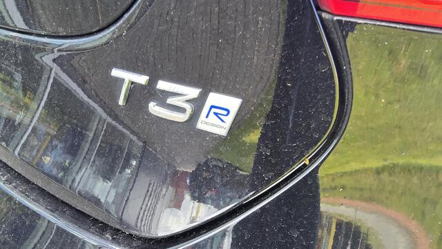 Volvo V40 1.5 T3 Polar+ Sport |R-Design |Pano |NAP|1e eigenaar|Harman Kardon|Memory|Automaat