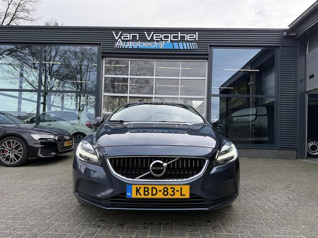 Volvo V40 1.5 T2 Kinetic Cruise Navigatie Xenon Trekhaak Dealeronderhoud