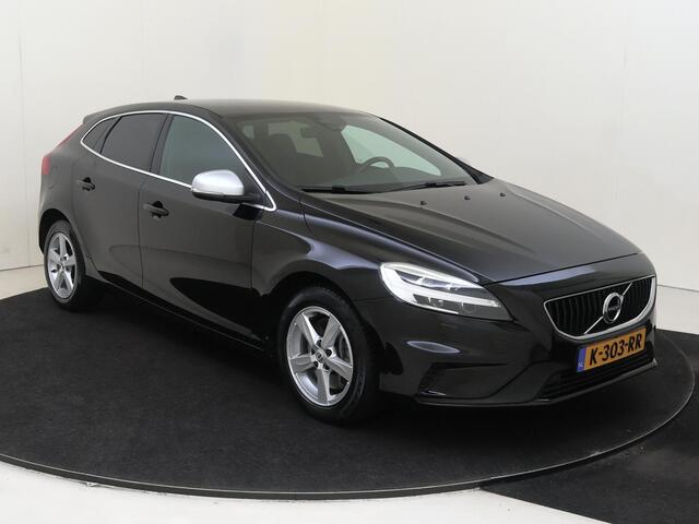 Volvo V40 1.5 T2 Polar+ | cruise control | electronic climate control | lederen/stof bekleding | LED koplampen | lichtmetalen velgen 16" | navigatiesysteem full map + hard disk |