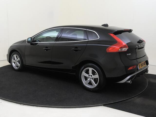 Volvo V40 1.5 T2 Polar+ | cruise control | electronic climate control | lederen/stof bekleding | LED koplampen | lichtmetalen velgen 16" | navigatiesysteem full map + hard disk |