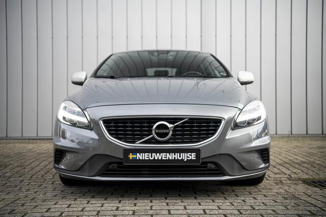 Volvo V40 T3 Benzine R-Design | Stoel verwarming | 17" | Parkeer camera | Led koplampen | Parkeer sensoren | Cruise control |