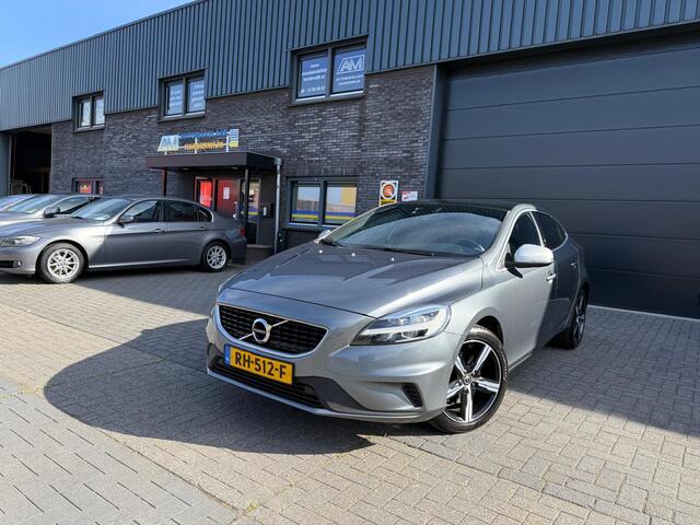 Volvo V40 2.0 T4 Business Sport | 1E EIGENAAR | 12MND GARANTIE | PANO | STANDKACHEL | LEDER | CAMERA | LED | CRUISE | STOELVERWM. |
