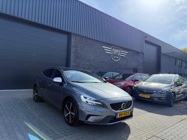 Volvo V40 2.0 T4 Business Sport | 1E EIGENAAR | 12MND GARANTIE | PANO | STANDKACHEL | LEDER | CAMERA | LED | CRUISE | STOELVERWM. |