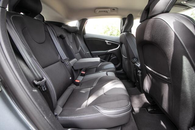 Volvo V40 1.5 T3 Nordic+ | All season banden