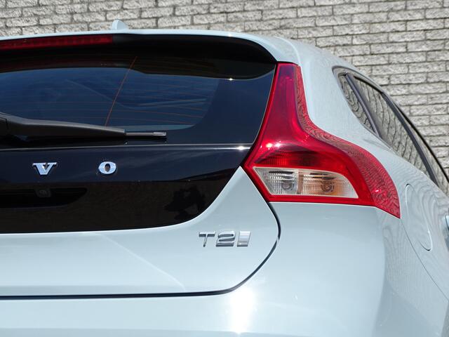 Volvo V40 1.5 T2 | Geartronic | Inscription | Trekhaak | Panoramadak