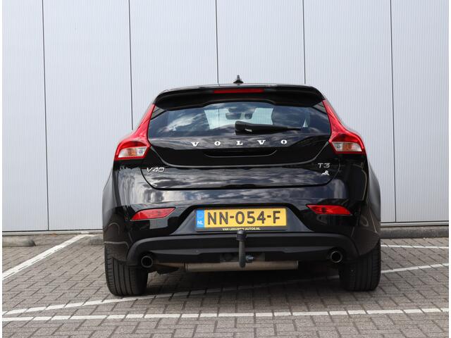 Volvo V40 1.5 T3 Momentum | Trekhaak | Stoelverwarming | Org. NL
