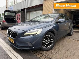volvo-v40-2.0-t2-inscription-1ste-e