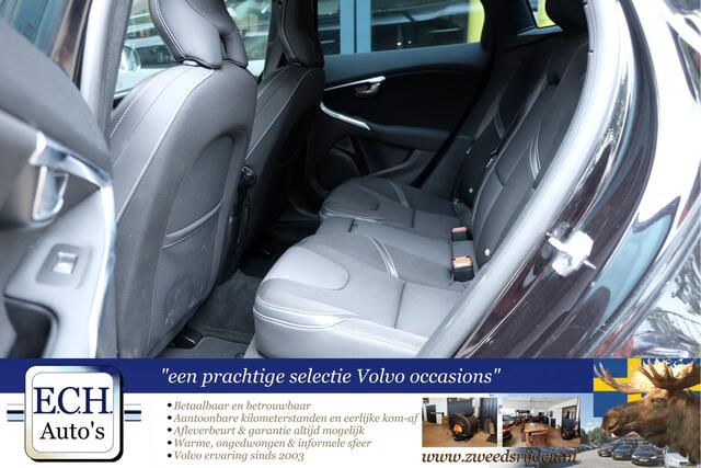 Volvo V40 2.0 T3 152 pk Nordic+, 17 inch, Standkachel, Stoelverwarming