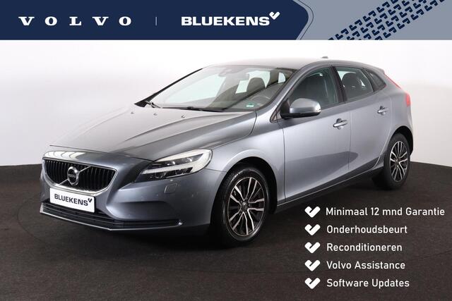 Volvo V40 T2 Nordic+ - Parkeerverwarming - LED-koplampen - Parkeersensoren achter - Verwarmde voorstoelen - Volvo On Call - Navigatie - High performance audio - 16' LMV