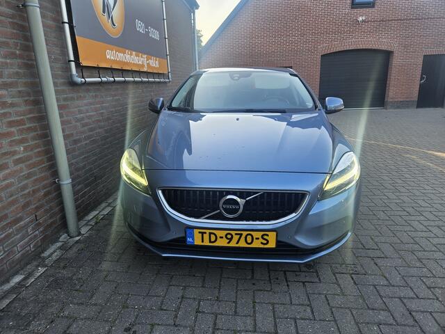 Volvo V40 1.5 T2 Edition+