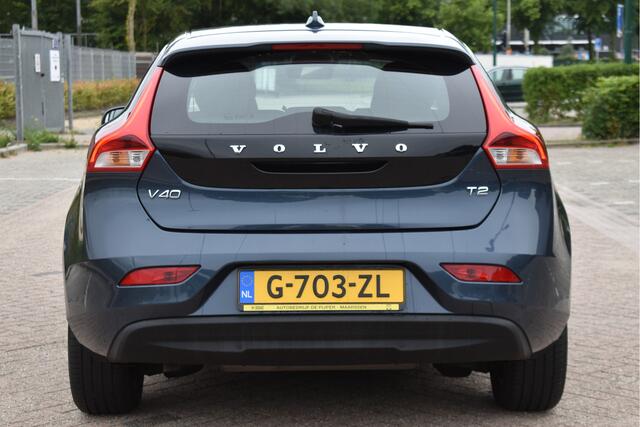 Volvo V40 1.5 T2 Polar+ | NL-Auto | Historie | Standkachel | Stoelverwarming | Nav | Sfeerverl. | Full LED | Zeer netjes