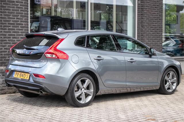 Volvo V40 1.5 T3 Nordic+ | All season banden