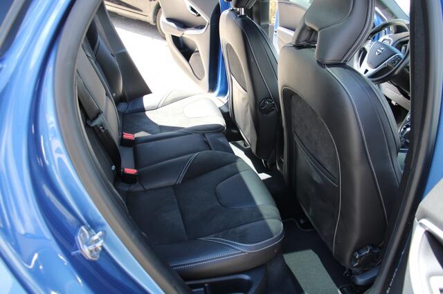 Volvo V40 1.5 T3 Polar+ Sport / lederen bekleding / stoelverwarming