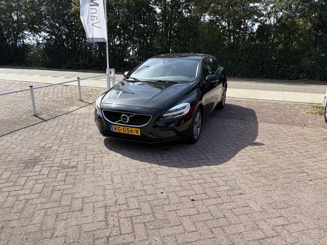 Volvo V40 2.0 T3 Nordic+ TREKHAAK PDC STOELVERWARMING