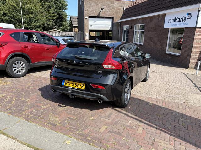 Volvo V40 2.0 T3 Nordic+ TREKHAAK PDC STOELVERWARMING