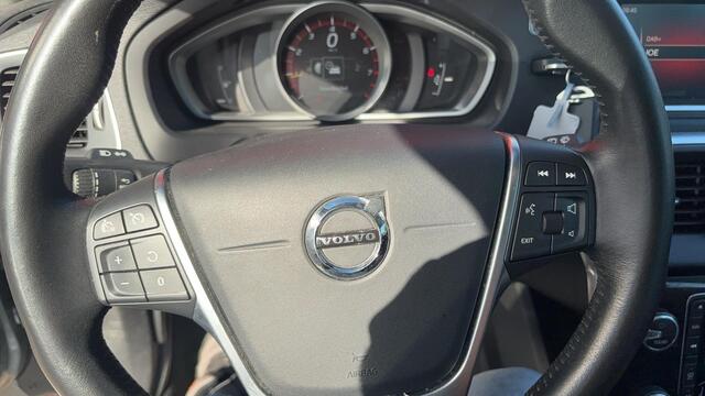 Volvo V40 2.0 T2 Nordic+ FULL LED / STANDKACHEL / STOELVERW / NAVI / CLIMA / PDC / BLUETOOTH / CRUISE / NL-AUTO