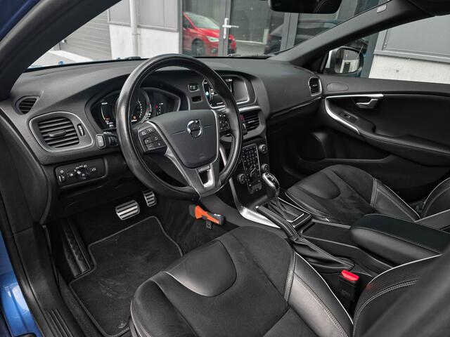 Volvo V40 1.5 T3 Polar+ Sport | Trekhaak | Panoramadak | H&K | Camera |