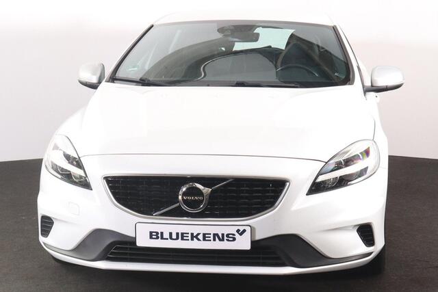 Volvo V40 T4 Business Sport - LED-koplampen - Sensus navigatie - Verwarmbare voorstoelen