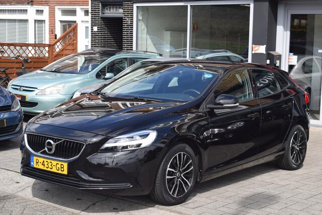 Volvo V40 2.0 T2 Inscription Climate Cruise PDC Navi