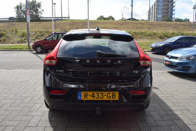 Volvo V40 2.0 T2 Inscription Climate Cruise PDC Navi