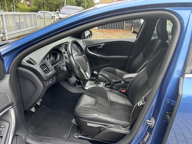 Volvo V40 2.0 T2 R-Design Stoelverwarming PDC On call