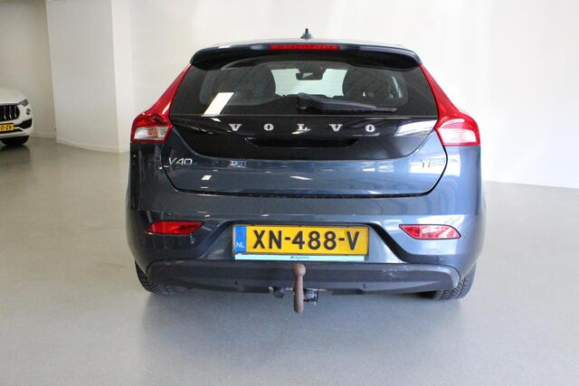 Volvo V40 1.5 T2 Polar+ AFN-TREKHAAK | NAVIGAIE | BLUETOOTH | CRUISE | STOELVERWARMING