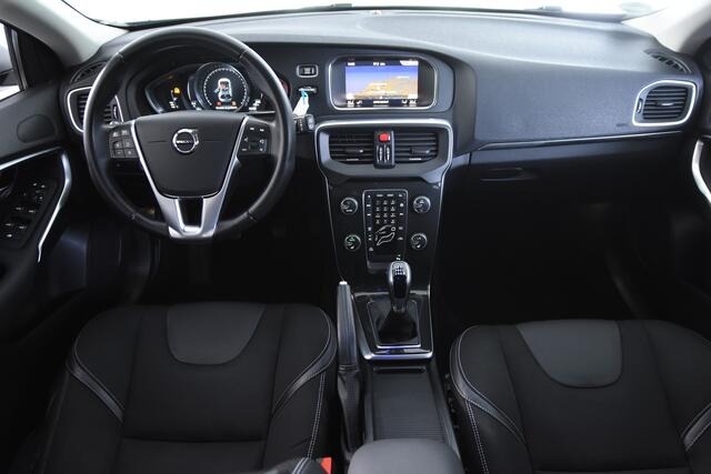 Volvo V40 2.0 T3 Nordic+ *Leer*Navigatie*Stoelverwarming*Trekhaak*