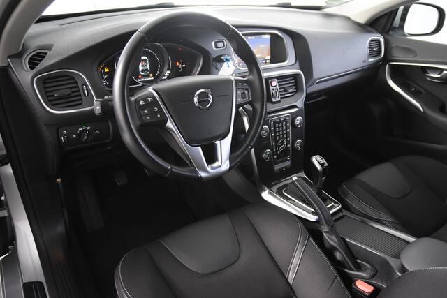 Volvo V40 2.0 T3 Nordic+ *Leer*Navigatie*Stoelverwarming*Trekhaak*