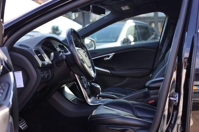 Volvo V40 2.0 T4 R-DESIGN | AUT | PANO | LEDER | CAMERA
