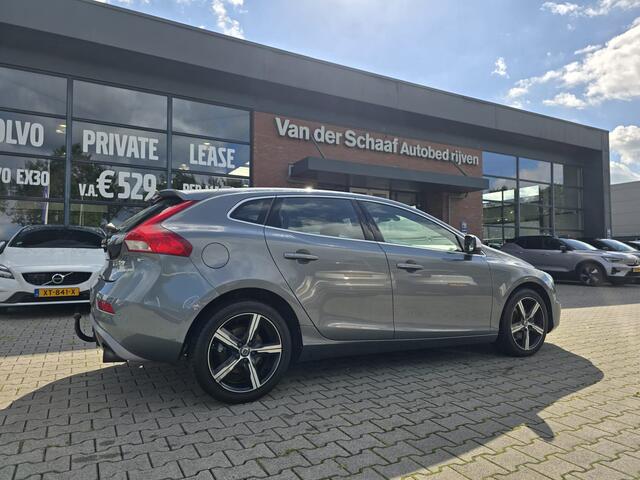 Volvo V40 2.0 T4 Business Sport |Standkachel | R-Design | Half leder | Dealer onderhouden | Cruise control