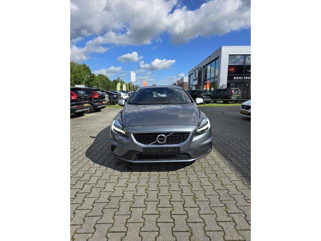 Volvo V40 2.0 T4 Business Sport |Standkachel | R-Design | Half leder | Dealer onderhouden | Cruise control
