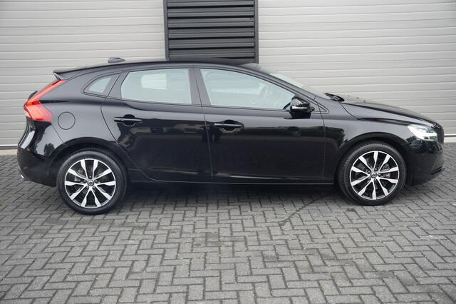 Volvo V40 1.5 T3 R-Design
