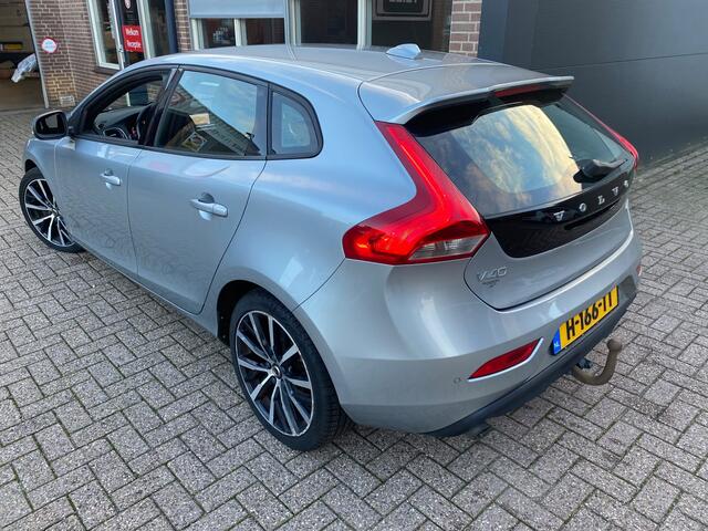 Volvo V40 1.5 T3 Inscription | Automaat| Trekhaak| Stoelverw.