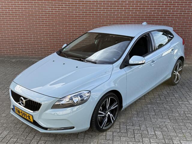 Volvo V40 1.5 T2 Kinetic AUTOMAAT NAVI CLIMA CRUISE PDC DAB 18"LMV