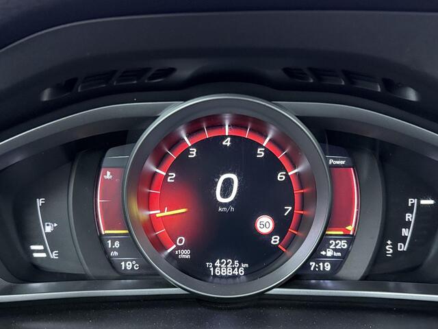 Volvo V40 1.5 T3 Polar+ Sport Automaat ACC | Panodak | Leder