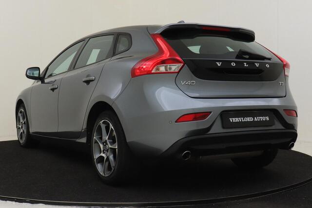Volvo V40 T3 AUT. MOMENTUM -ADAP.CRUISE|CAMERA|PDC|PERFORMANCE.AUDIO|KEYLESS|STANDKACHEL|ADAP.LED|BLIS|17"WINTERBANDEN|DEALEROH.