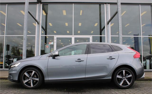 Volvo V40 T4 191PK Business Sport | Panoramadak | Standkachel | PDC + Camera | Verw. Voorstoelen | Leder | – foto 2