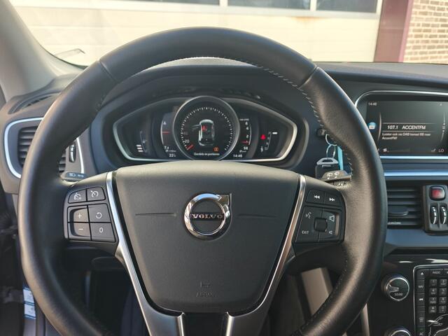 Volvo V40 1.5 t2 Nordic+ TrekhaakAutomaatAll seasonsPrijs all-in – foto 3