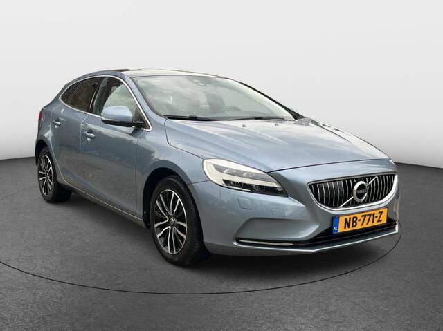 Volvo V40 2.0 T2 Inscription | Pano | Trekhaak | Leder | Stoelverwerming – foto 3