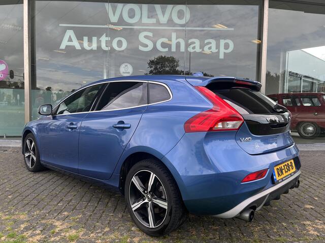 Volvo V40 2.0 T4 Business Sport Automaat | Rijklaar incl 12 mnd Bovag | Panoramadak Standkachel Camera R-Design – foto 3