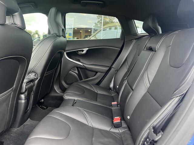 Volvo V40 2.0 T4 Business Sport Automaat | Rijklaar incl 12 mnd Bovag | Panoramadak Standkachel Camera R-Design – foto 8