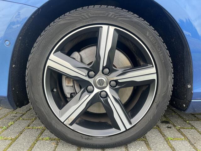 Volvo V40 2.0 T4 Business Sport Automaat | Rijklaar incl 12 mnd Bovag | Panoramadak Standkachel Camera R-Design – foto 9
