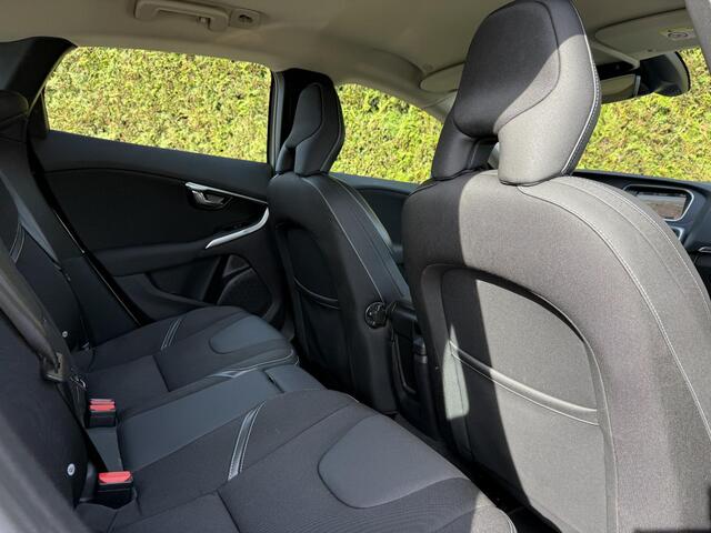 Volvo V40 T2 Nordic+ RTI Automaat – foto 7