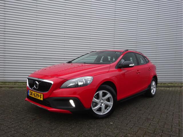 Volvo V40 CROSS COUNTRY 2.0 D2 Kinetic 1e Eigenaar / Automaat / Climate / Navi / Parkeers. / Lm velgen