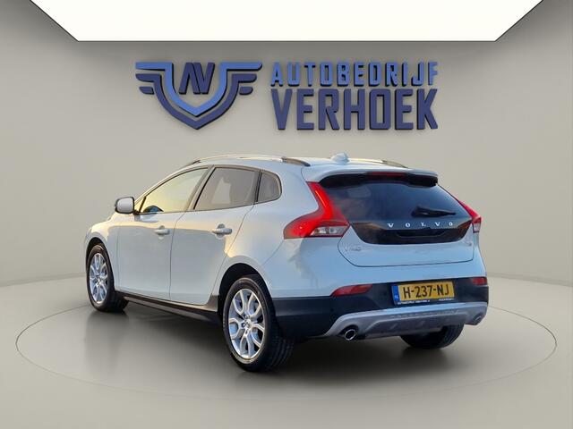 Volvo V40 CROSS COUNTRY 1.5 T3 Polar+ Luxury Panoramadak - Harman Kardon