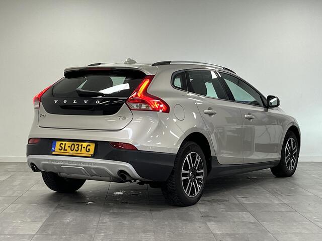 Volvo V40 CROSS COUNTRY 1.5 T3 Nordic+ | Trekhaak | stoelverwarming | Full led |