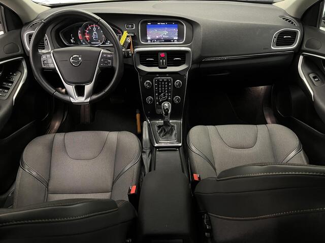 Volvo V40 CROSS COUNTRY 1.5 T3 Nordic+ | Trekhaak | stoelverwarming | Full led |