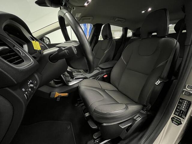 Volvo V40 CROSS COUNTRY 1.5 T3 Nordic+ | Trekhaak | stoelverwarming | Full led |