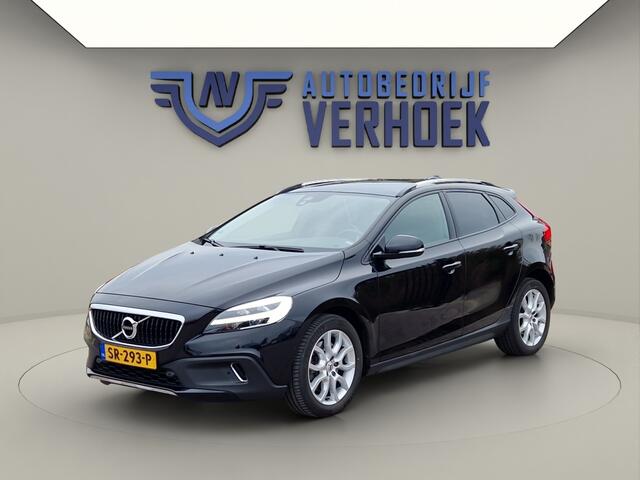 Volvo V40 CROSS COUNTRY 1.5 T3 Luxury Panodak - Trekhaak - NL Auto
